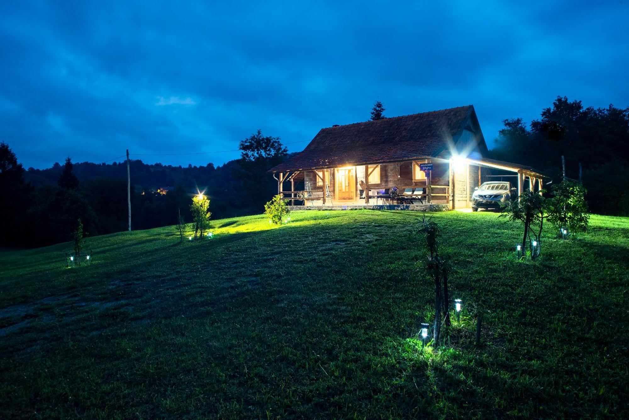 Kuca Za Odmor Slunjcica Villa ภายนอก รูปภาพ