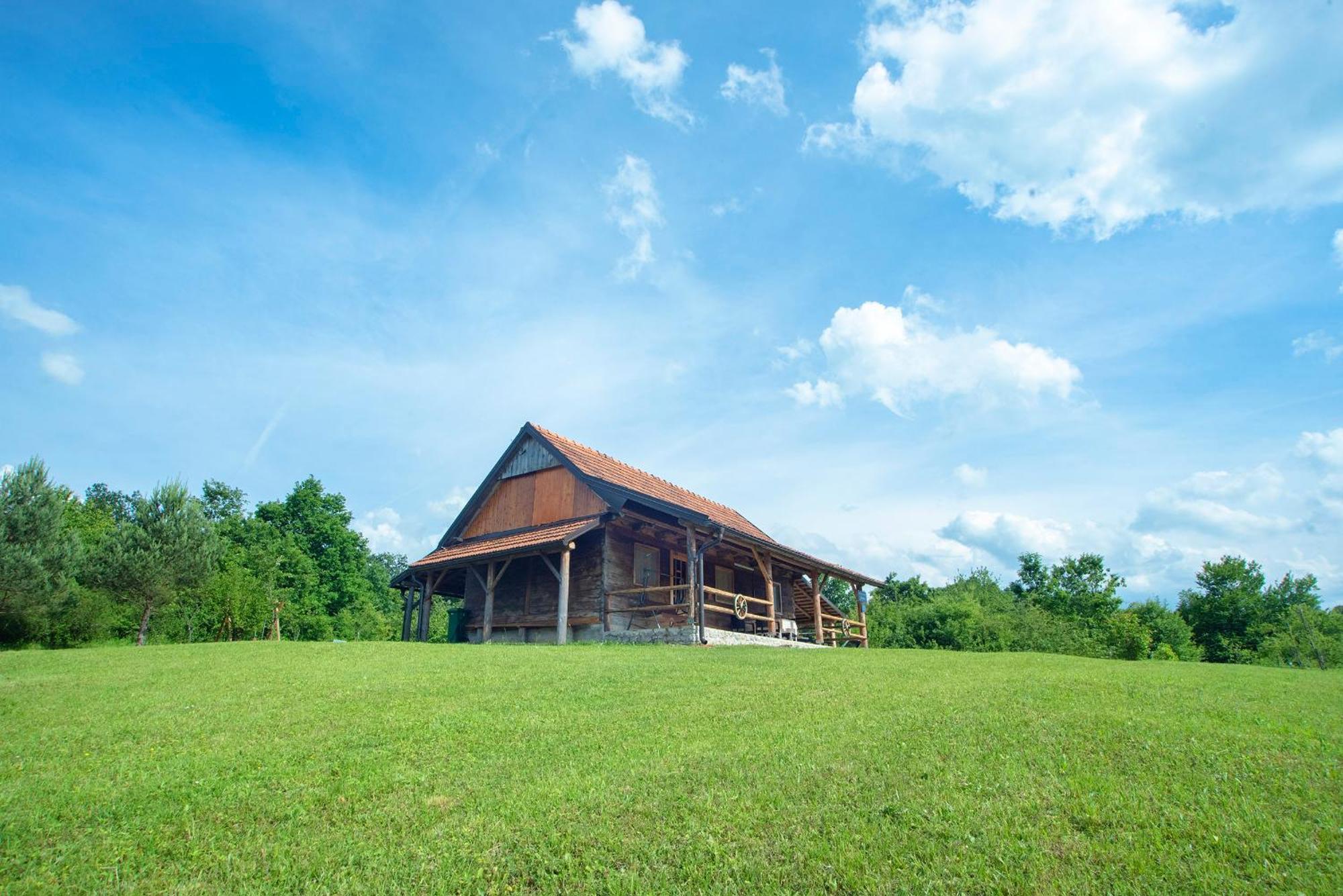 Kuca Za Odmor Slunjcica Villa ภายนอก รูปภาพ