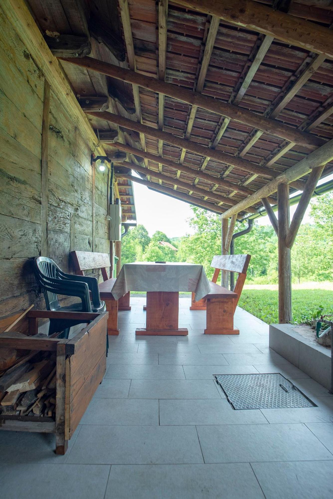 Kuca Za Odmor Slunjcica Villa ภายนอก รูปภาพ